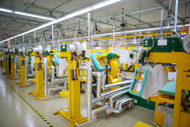 益陽(yáng)加盟干洗店設(shè)備有哪些?一套干洗設(shè)備多少錢?